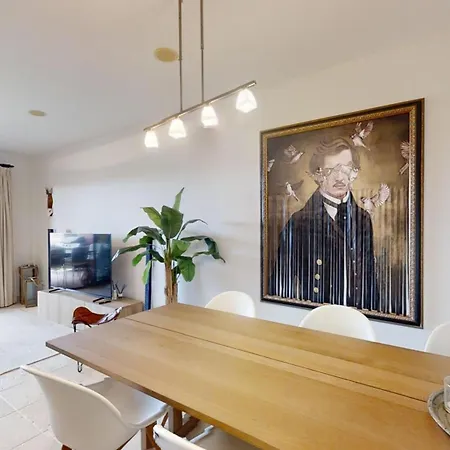 Luxury Ground Floor With Facilities דירה אסטפונה